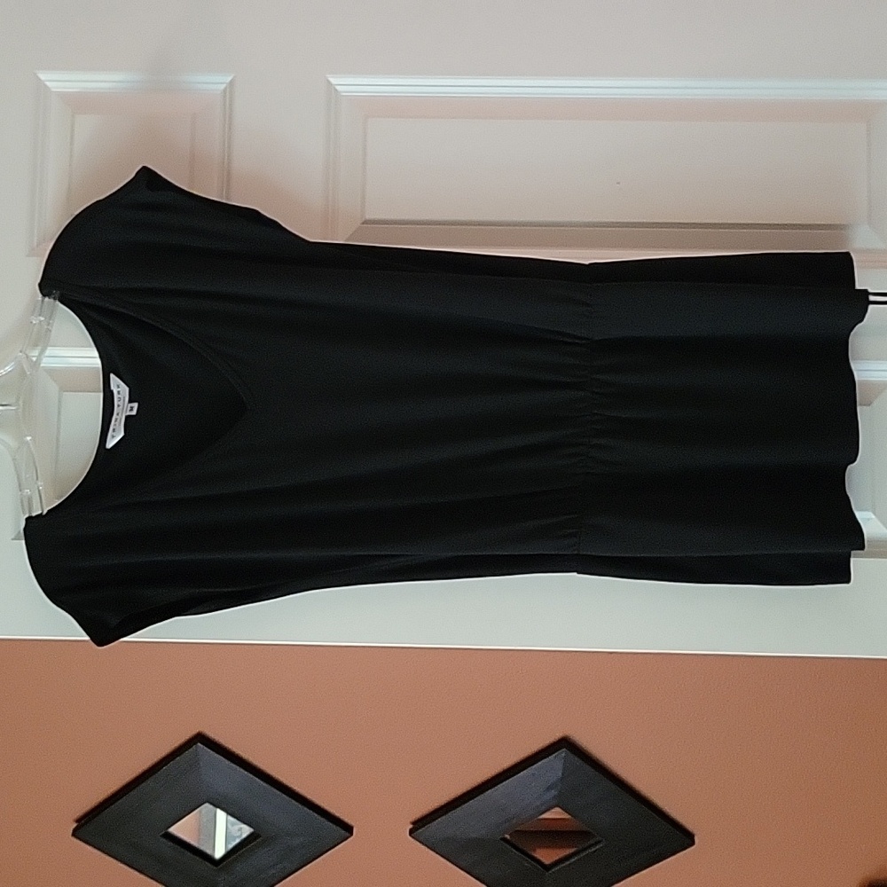 EUC Trina Turk black mini